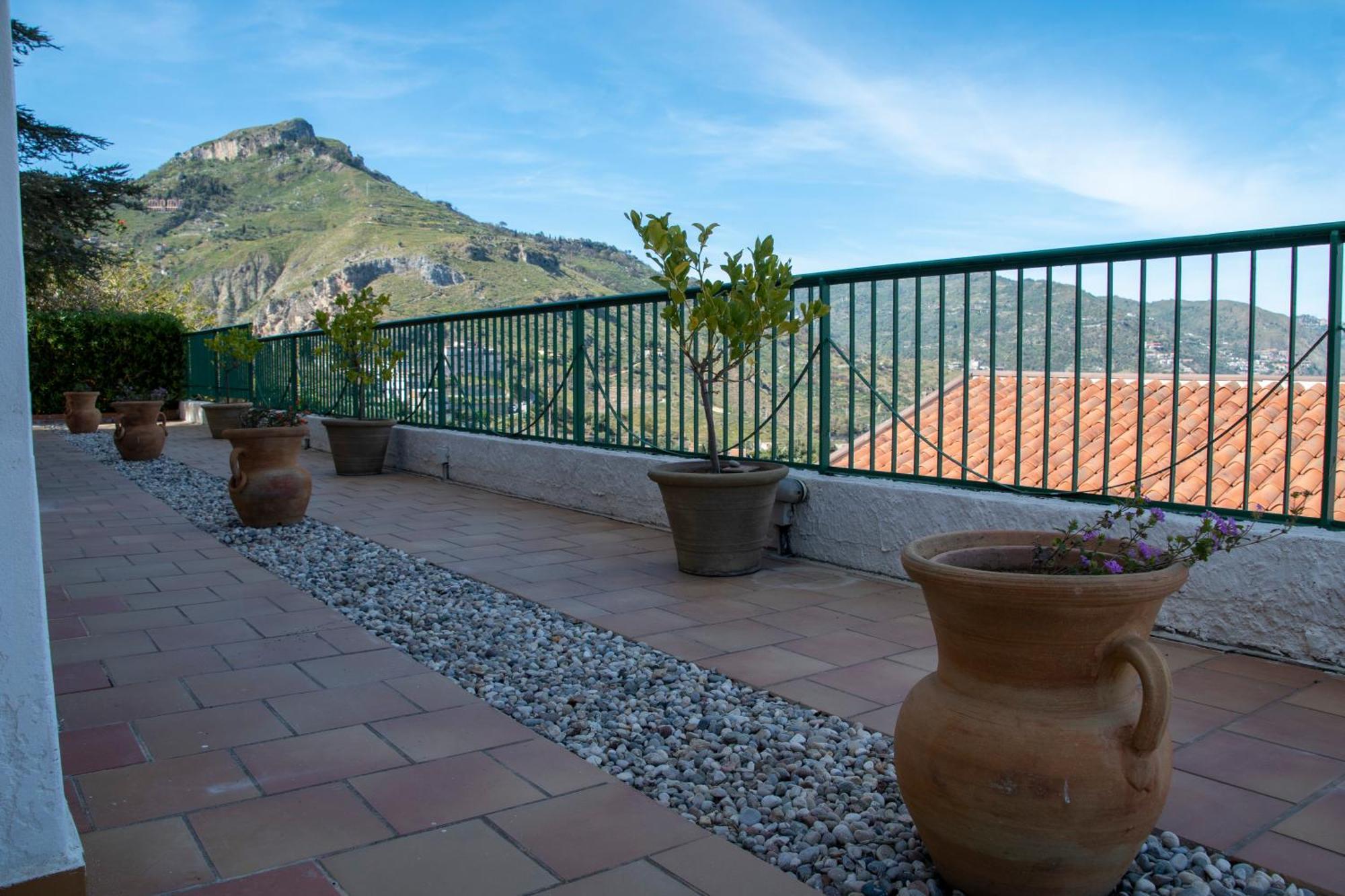 Taormina Holiday Apartment Kültér fotó