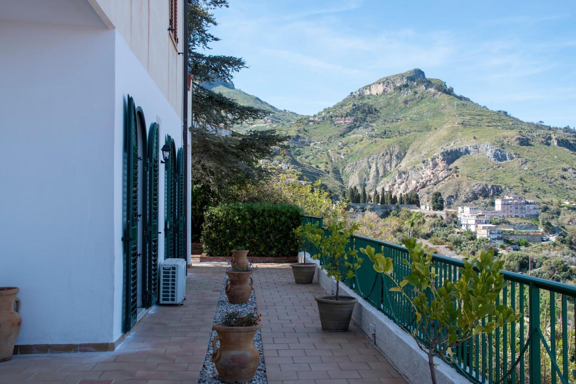 Taormina Holiday Apartment Kültér fotó